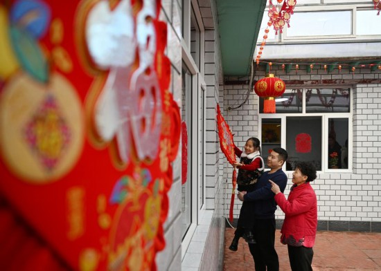 耀世：新春走基层丨天津第六埠村的新年新景